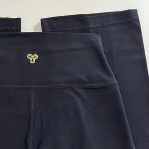 ✨Aritzia Atmosphere Hi-Rise Straight Pants (BUTTER) ✨